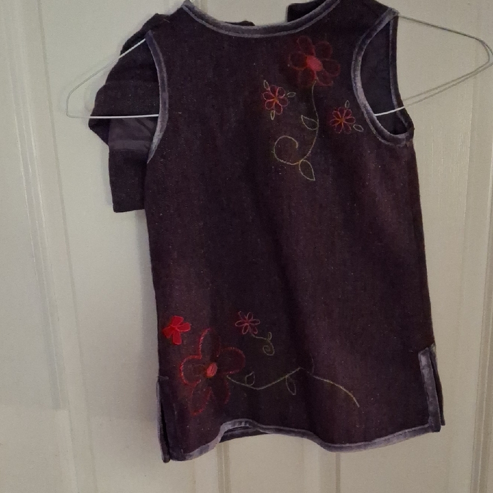 Bates Kids Dress With Hat - Purple with Red Floral Design